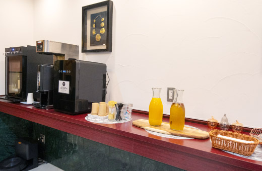 フリースペースバー